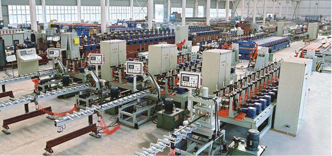 Wrapping box section cold roll forming line