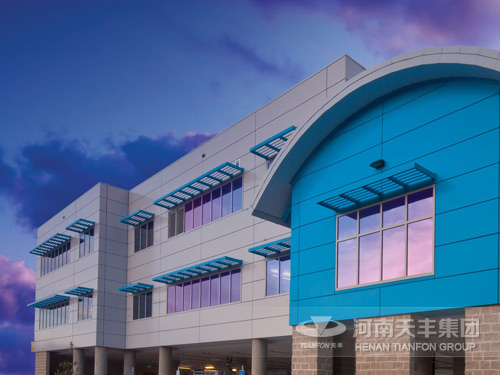 Metallic Curtain Wall Panel